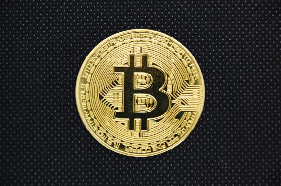 Bitcoin Betting Strategies for Beginners: How to Start Safely with BTC