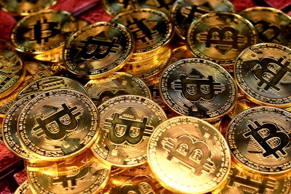 How to Gamble with Bitcoin Without Harming Your Finances or Health