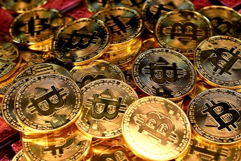 How to Gamble with Bitcoin Without Harming Your Finances or Health