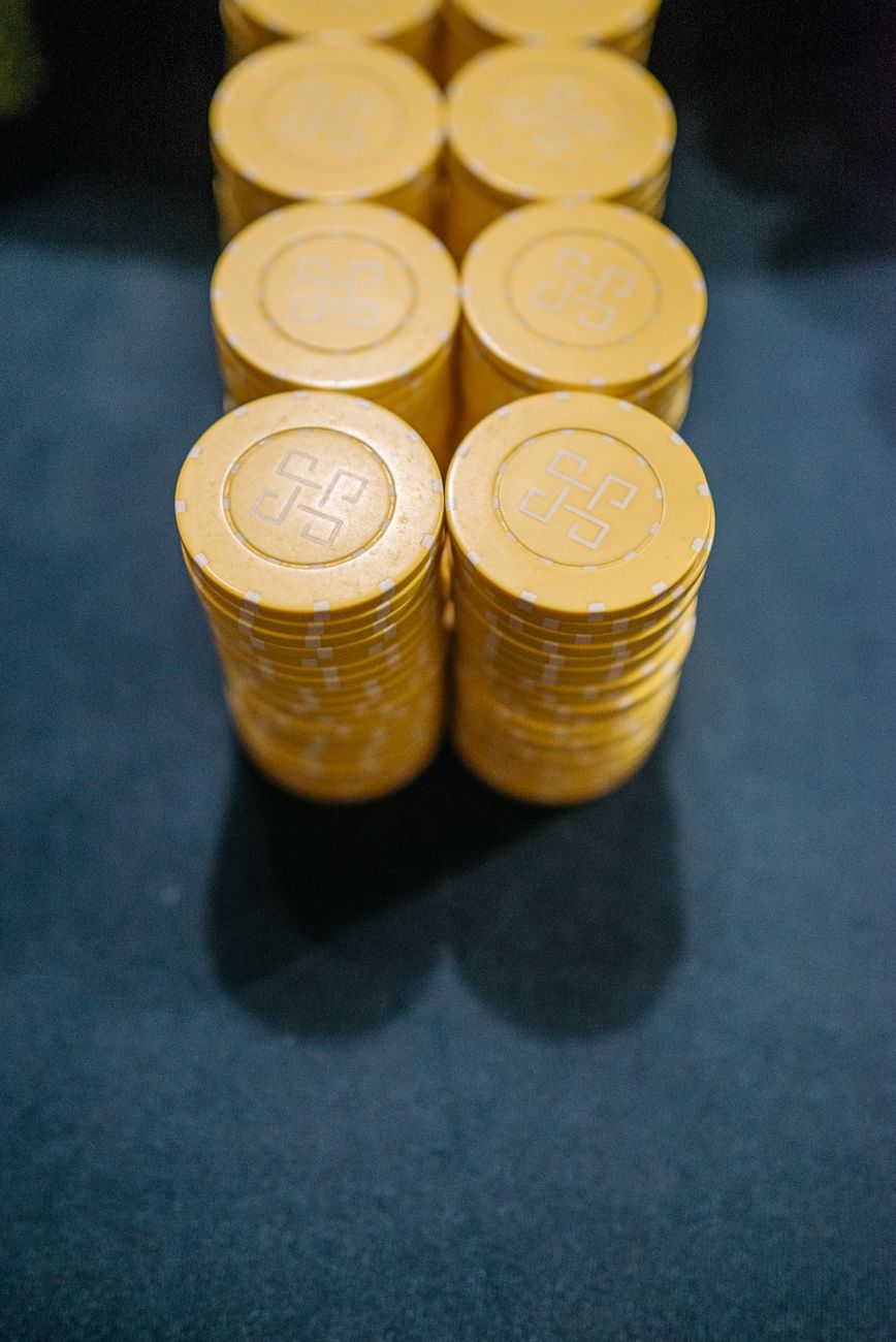 What Do Fan Tokens Do on Sportsbooks, and Are They Worth Claiming?